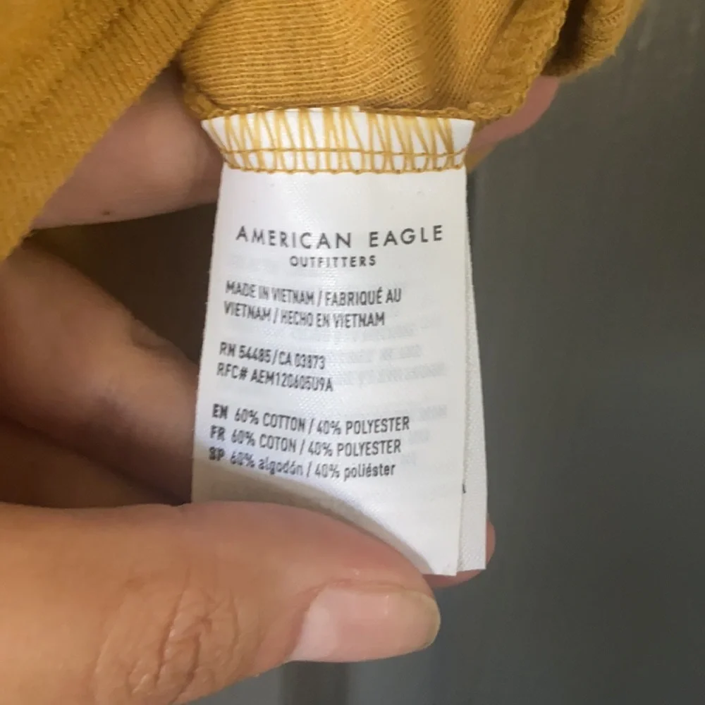 American Eagle cropped button tank - Picture 4 of 4